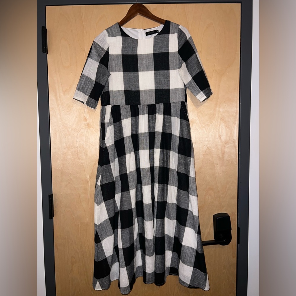 Black and white gingham print dress